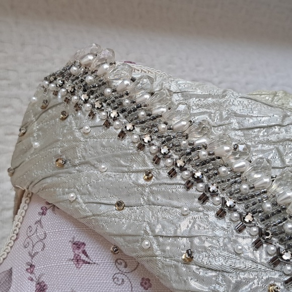 Woman's Mister D 1960's Vintage beaded top. - Picture 3 of 10